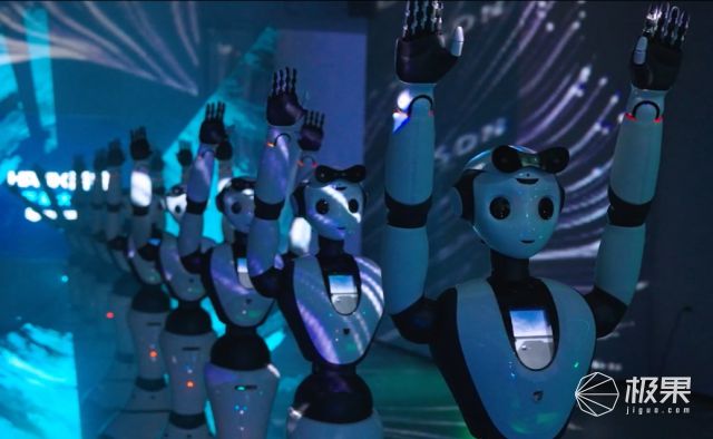尊龙凯时人生就是博·(中国)官网全球最新机器人都在这了！马斯克：未来机器人会比人(图11)