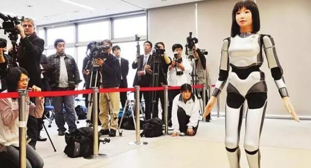 尊龙凯时-人生就是搏!售价10万的日本“妻子”机器人 除了生娃啥都能做! 太天真(图5)